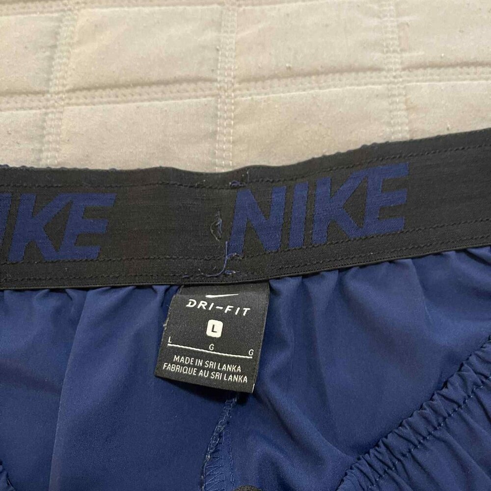5/$25  Men's Nike Dri-Fit Athletic Shorts - Picture 3 of 3
